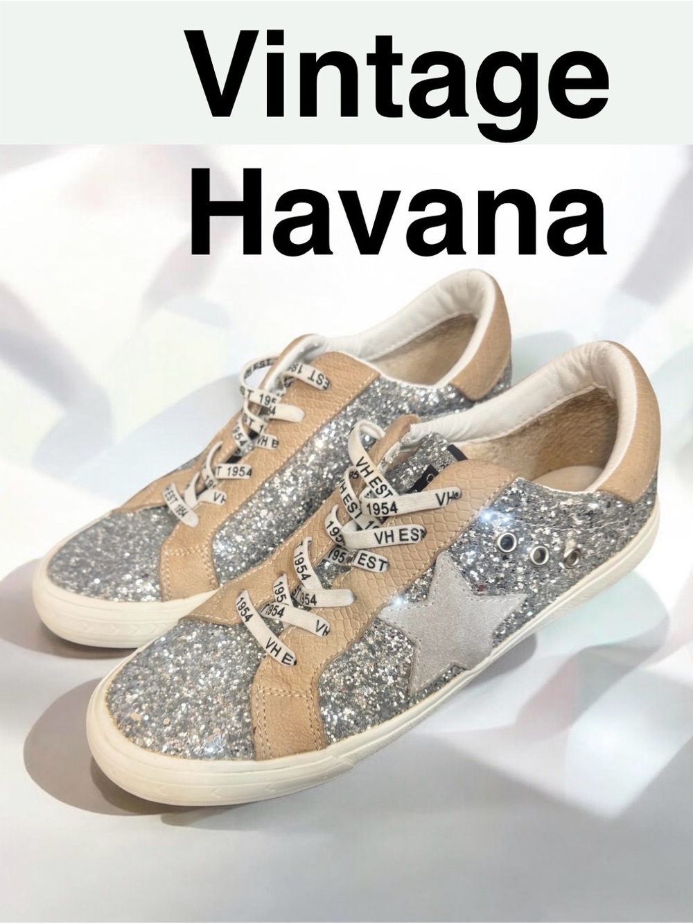 VINTAGE HAVANA Silver glitter star sneakers women’s tennis shoes size 10